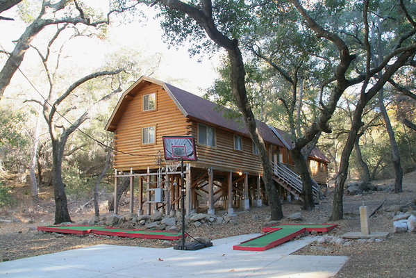 CircleVRanch GirlsCabin 11-2015  004